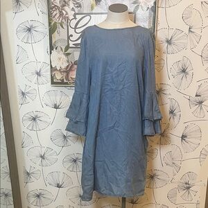 BeachlunchLoung M Blue Bell Sleeve Dress